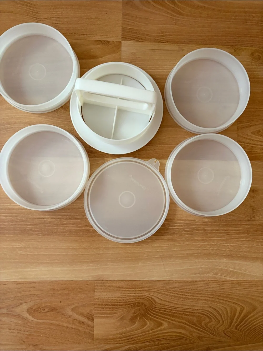 Tupperware Hamburger Stackable Press or meal prep Container Set with Handle
